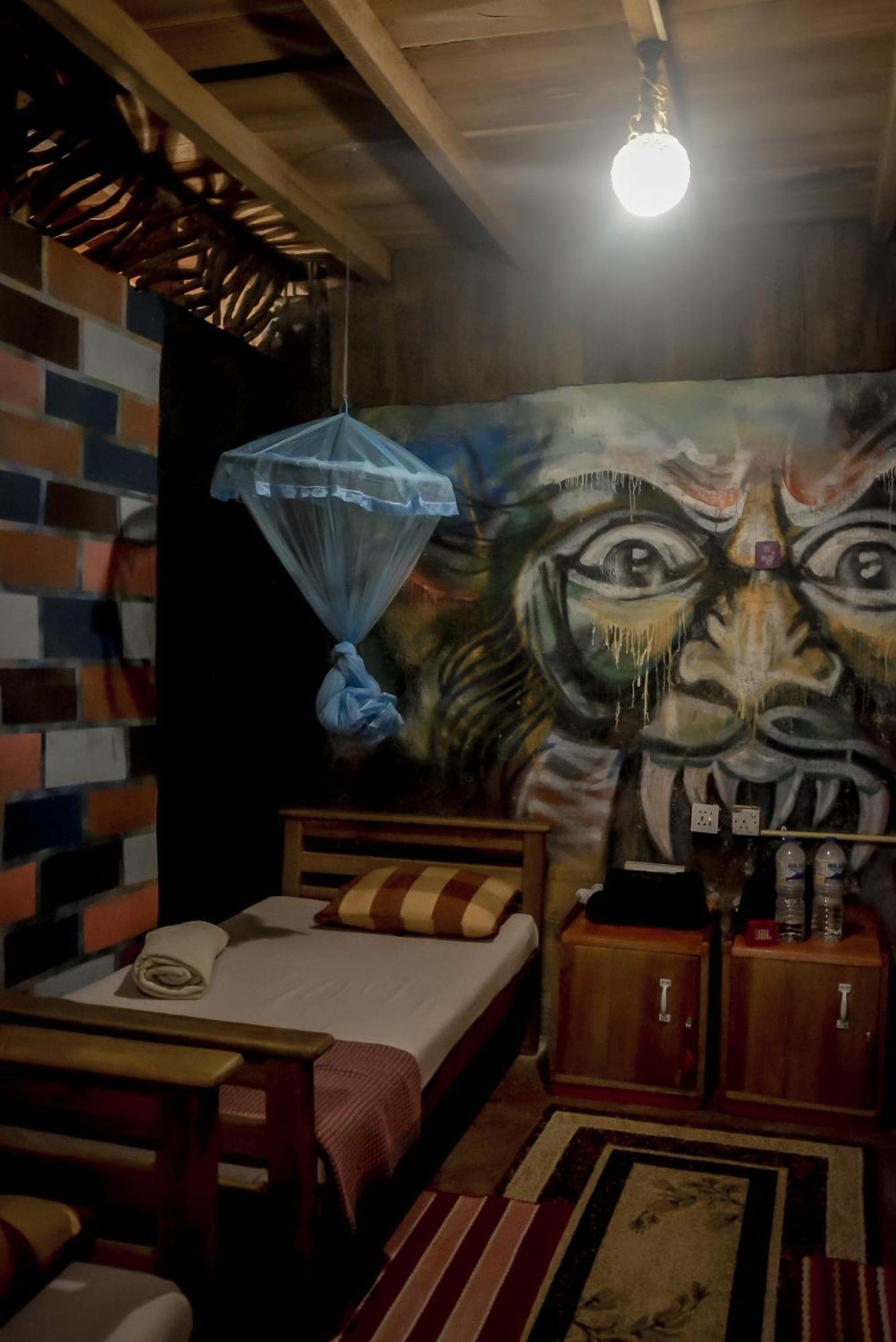 אלה Hostal Tree House מראה חיצוני תמונה